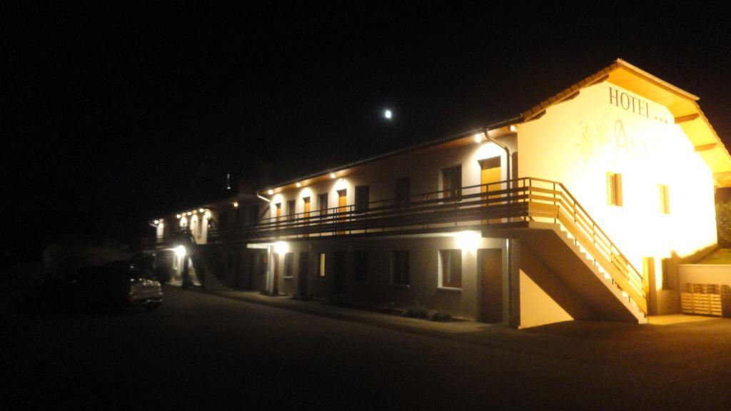 Anais Hotel Viviers-du-Lac Ngoại thất bức ảnh